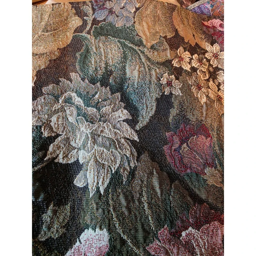N/A touch decorative